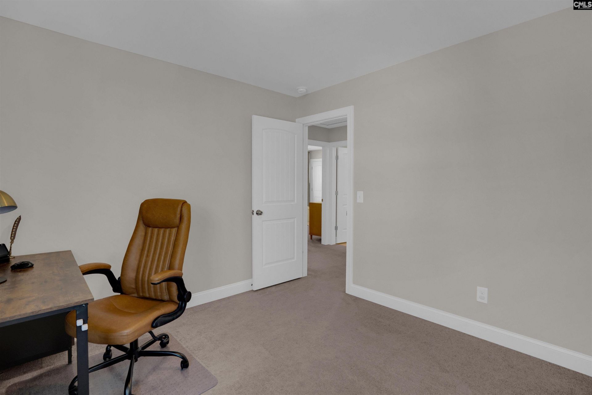 335 Stillington Street  Photo 23