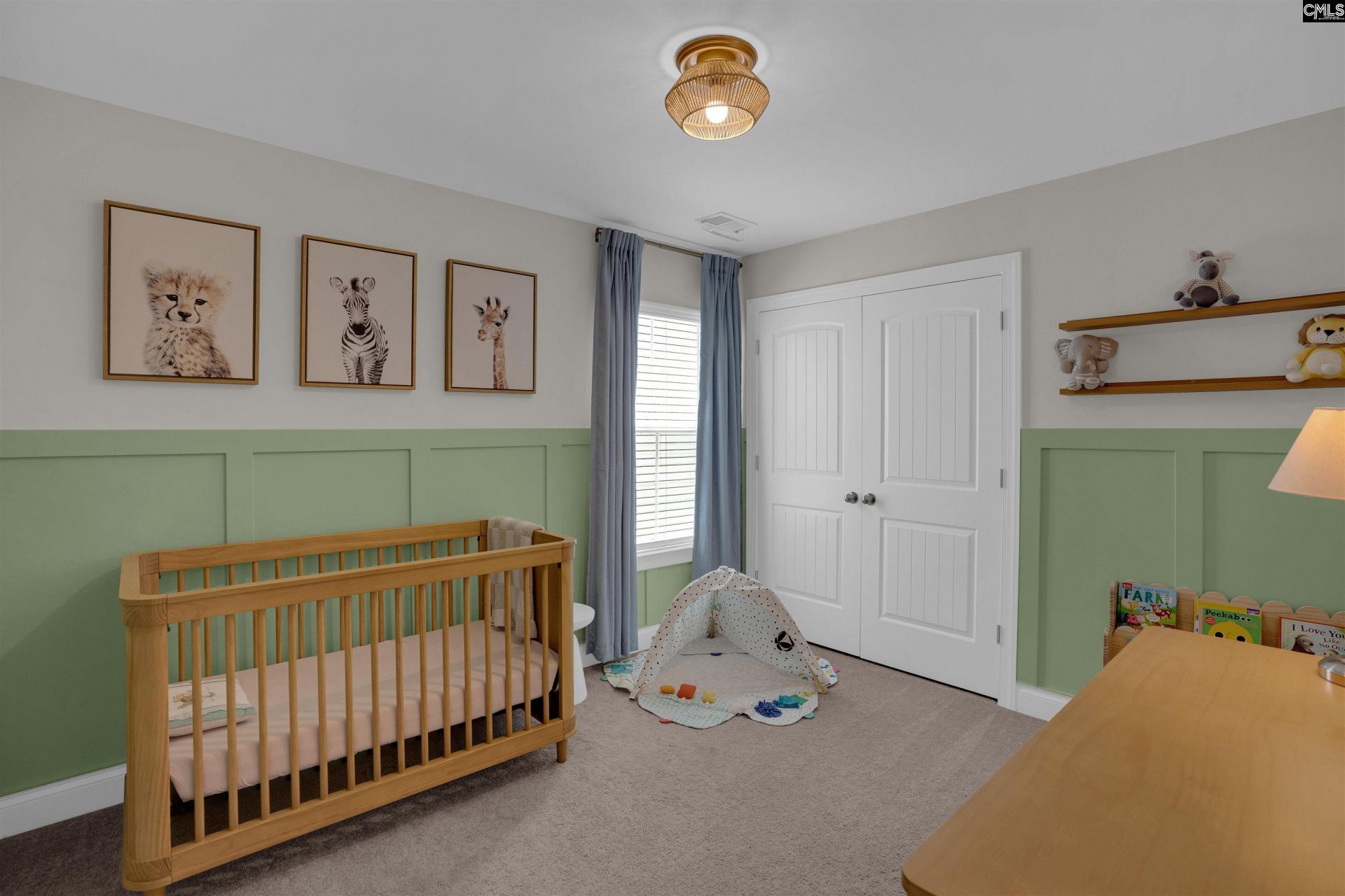 335 Stillington Street  Photo 24