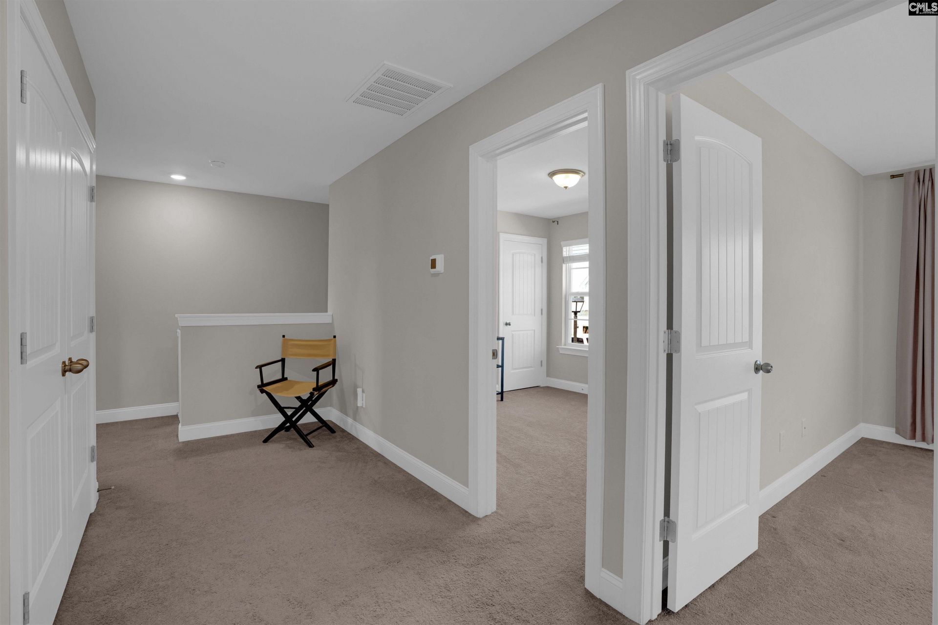 335 Stillington Street  Photo 29