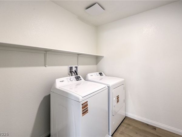 909 Kassie Lake Way , North Las Vegas, NV 89084