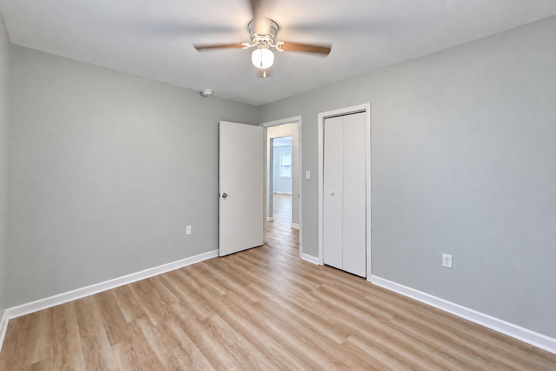 306 Orangeburg Road Photo 9