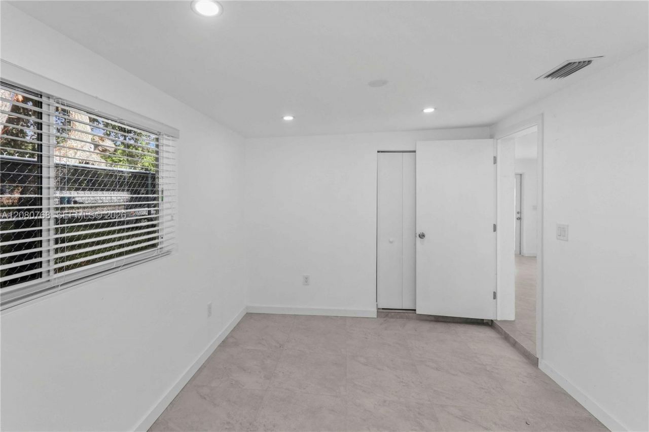 2144 NW 89th Ter , Miami, FL 33147 Photo