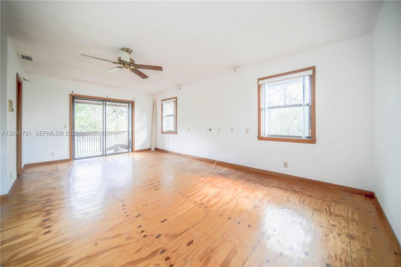 576 Marshall Rd , West Palm Beach, FL 33413 Photo