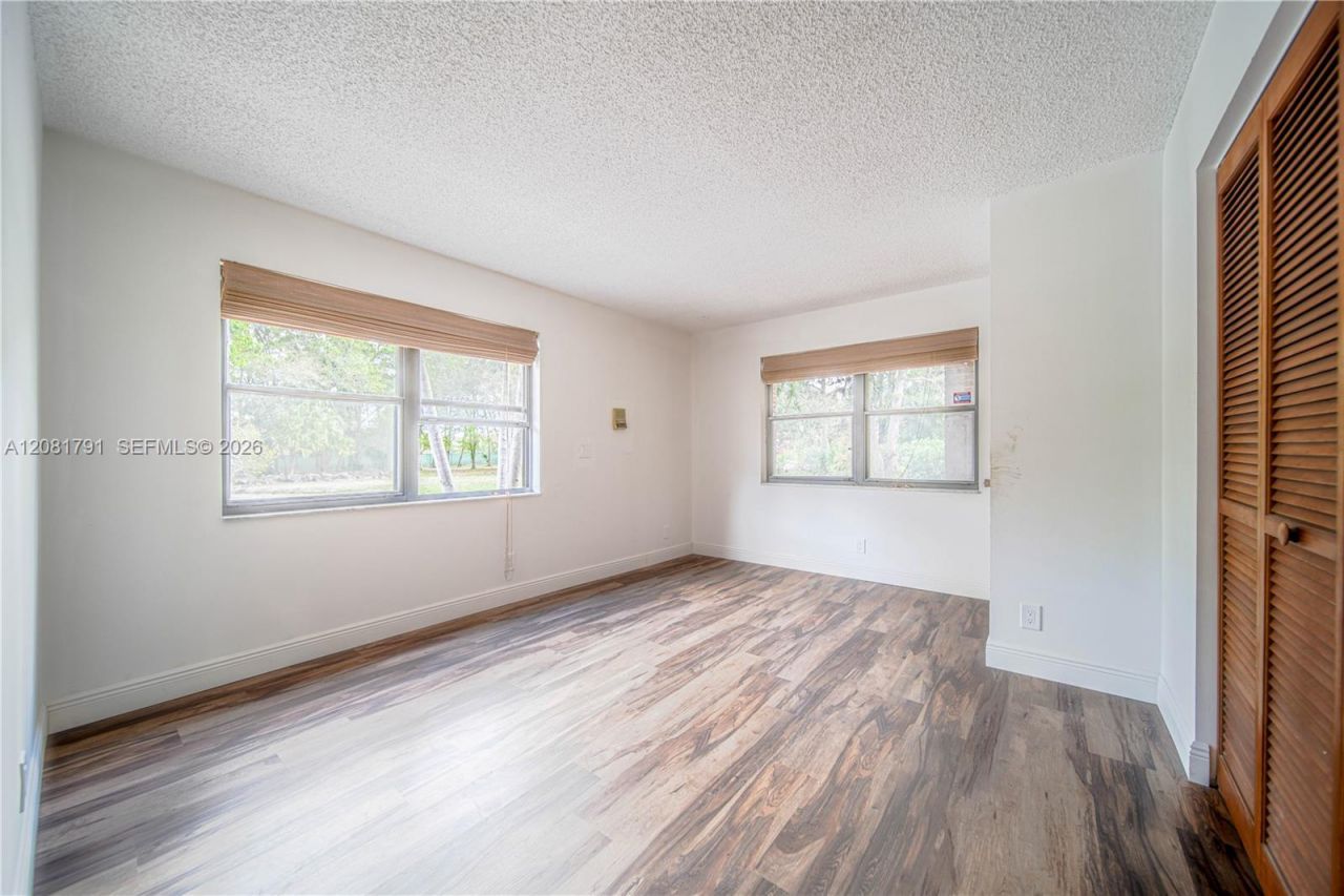 576 Marshall Rd , West Palm Beach, FL 33413 Photo