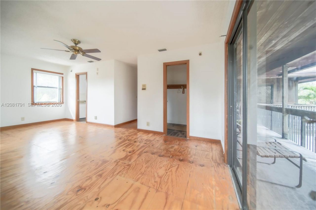 576 Marshall Rd, West Palm Beach, FL 33413 Photo