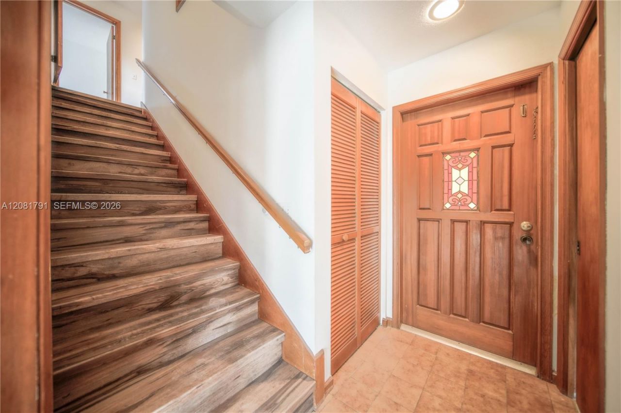 576 Marshall Rd , West Palm Beach, FL 33413 Photo
