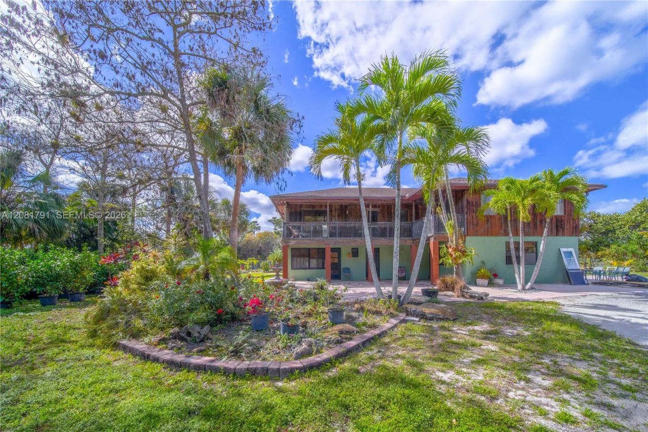 576 Marshall Rd, West Palm Beach, FL 33413 Photo
