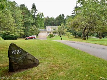 9828 Hadley Road , Independence Township, Mi 48348