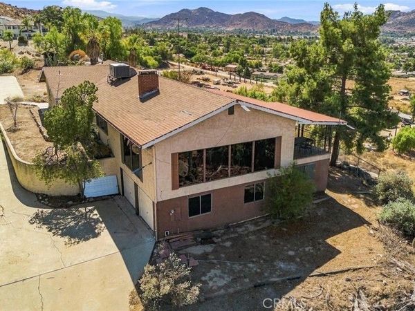 30321 Norden, Homeland, CA 92548
