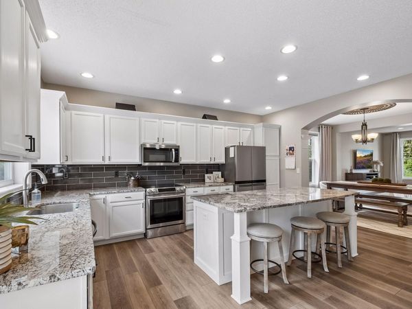 2374 Molnau Court, Chaska, MN 55318