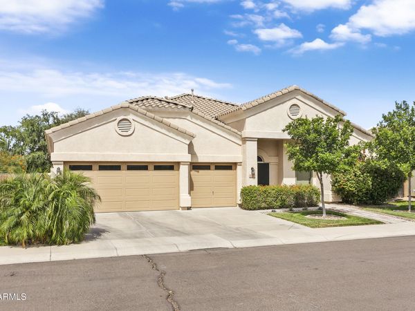 8230 S 34TH Drive, Laveen, AZ 85339