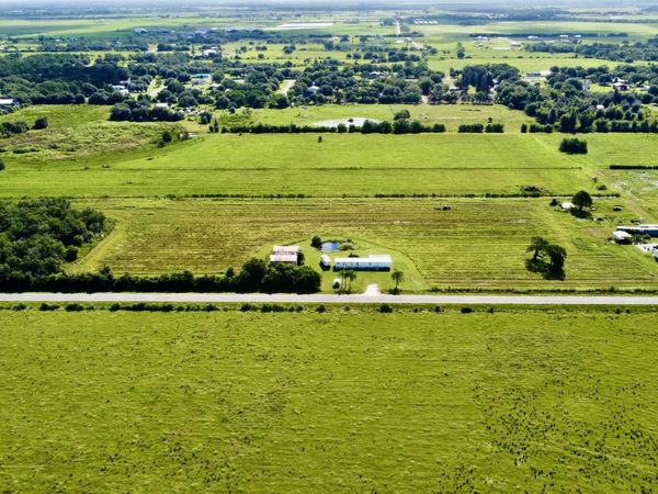 1934 NE 96th Ave. Road, Okeechobee, FL 34974