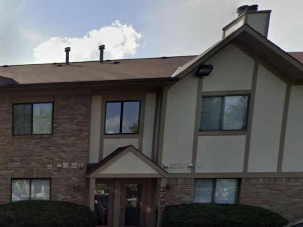 2295 Hedgerow Road, Unit 2295F, Columbus, OH 43220