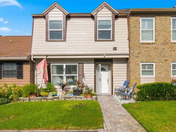 5304 BRADBURY COURT , TAMPA, FL 33624