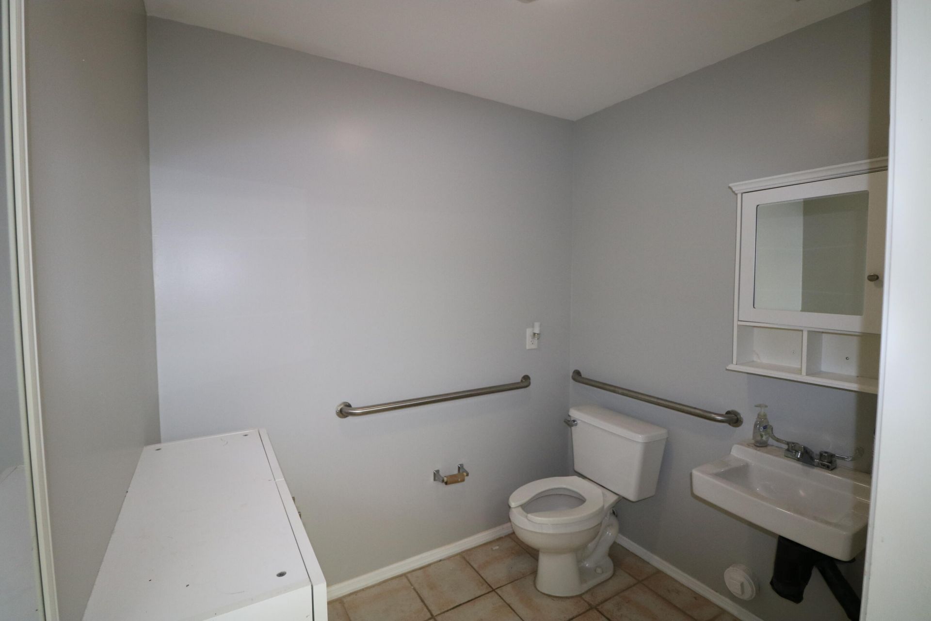 2195 N Andrews Avenue, Unit 13, Pompano Beach, FL 33069 Photo