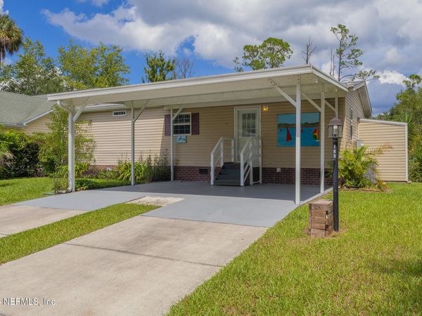 156 LAKE MARGO Drive, Satsuma, FL 32189