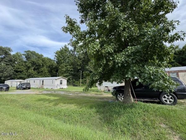 303 Faith Baptist Church Road , Pinetops, NC 27864