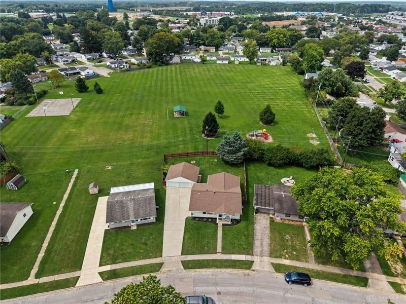 206 Ridgebury Drive, Xenia, OH 45385 Photo 13
