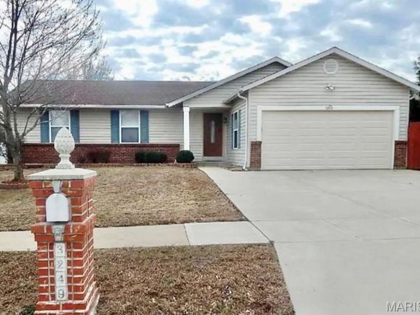 3249 Windwood Trails Drive , St Peters, MO 63303