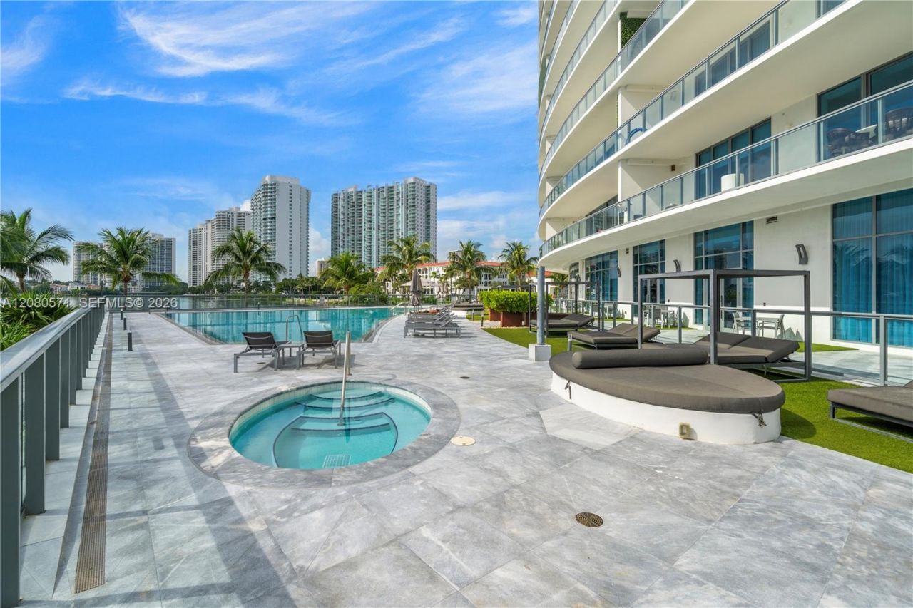 3300 NE 188th St, Unit 312, Aventura, FL 33180 Photo