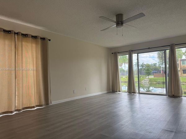3581 NW 95th Ter, Unit 601, Sunrise, FL 33351