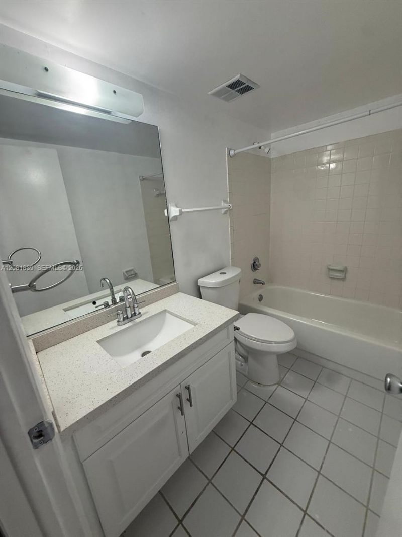 3581 NW 95th Ter, Unit 601, Sunrise, FL 33351 Photo