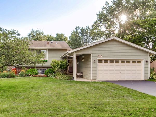 1232 N Del Mar Drive , Palatine, IL 60067