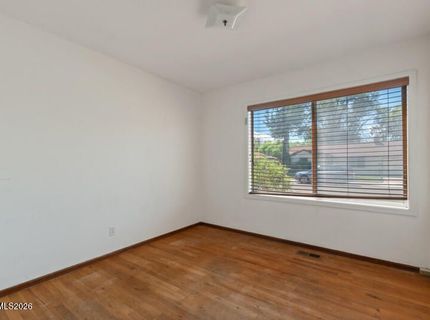 550 J Street, Sparks, NV 89431 Photo