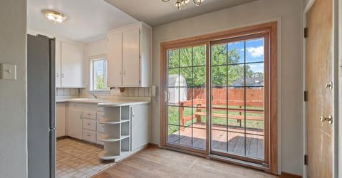 550 J Street, Sparks, NV 89431 Photo