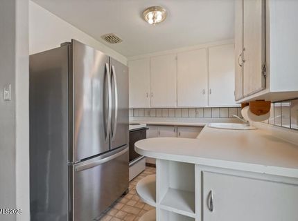 550 J Street, Sparks, NV 89431 Photo