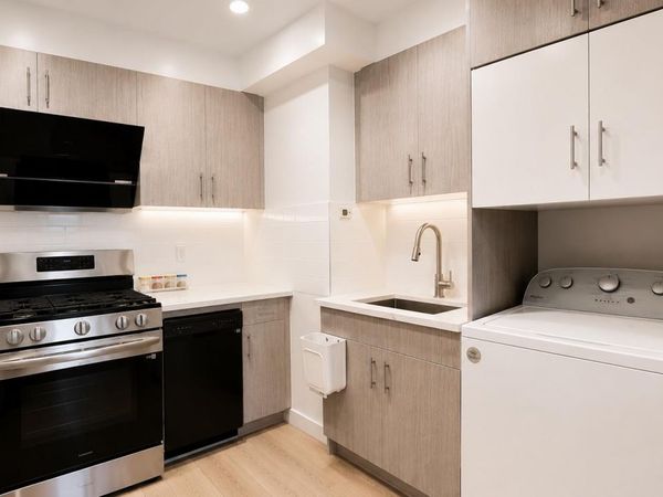 131-19 Flower Ave, Unit 4C, Flushing, NY 11355