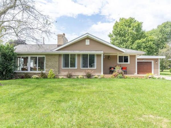 37 Fairfield Drive, Coldwater, MI 49036