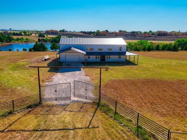6190 Willow Bend Drive, Guthrie, OK 73044