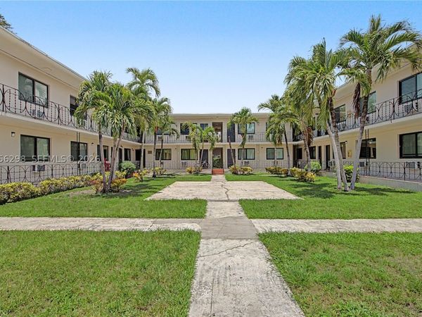 600 SW 9th , Unit 19, Miami, FL 33130