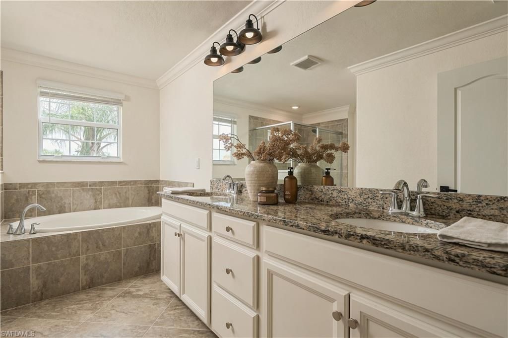2109 Clementine St, Naples, FL 34120 Photo