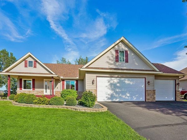 22865 Zion Parkway NW, Oak Grove, MN 55005