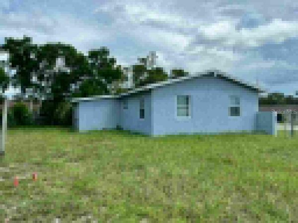 2302 E DANA DRIVE , DELTONA, FL 32738