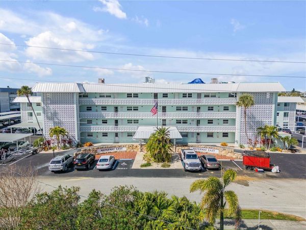 325 N CAUSEWAY, Unit D304, NEW SMYRNA BEACH, FL 32169
