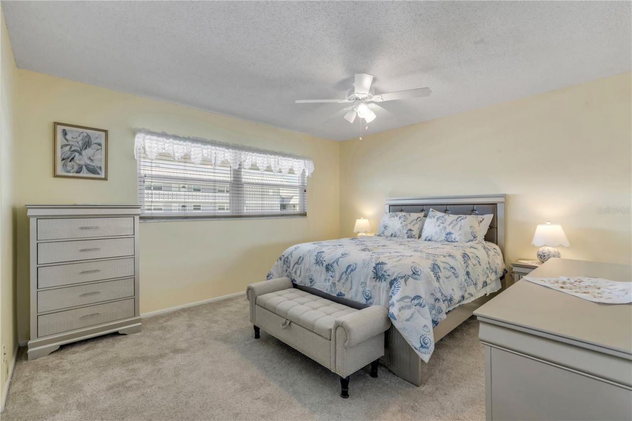 325 N Causeway, Unit D304, New Smyrna Beach, FL 32169 Photo
