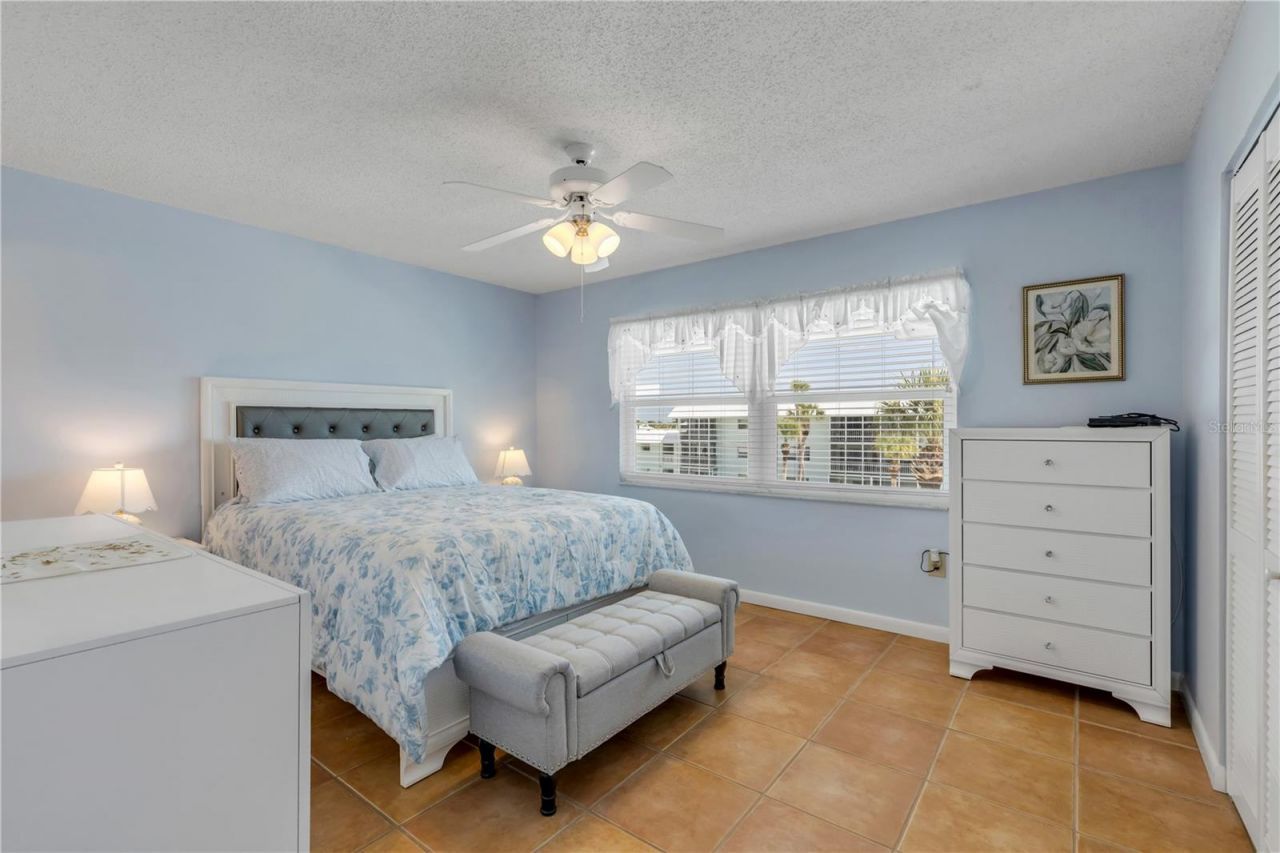 325 N Causeway, Unit D304, New Smyrna Beach, FL 32169 Photo