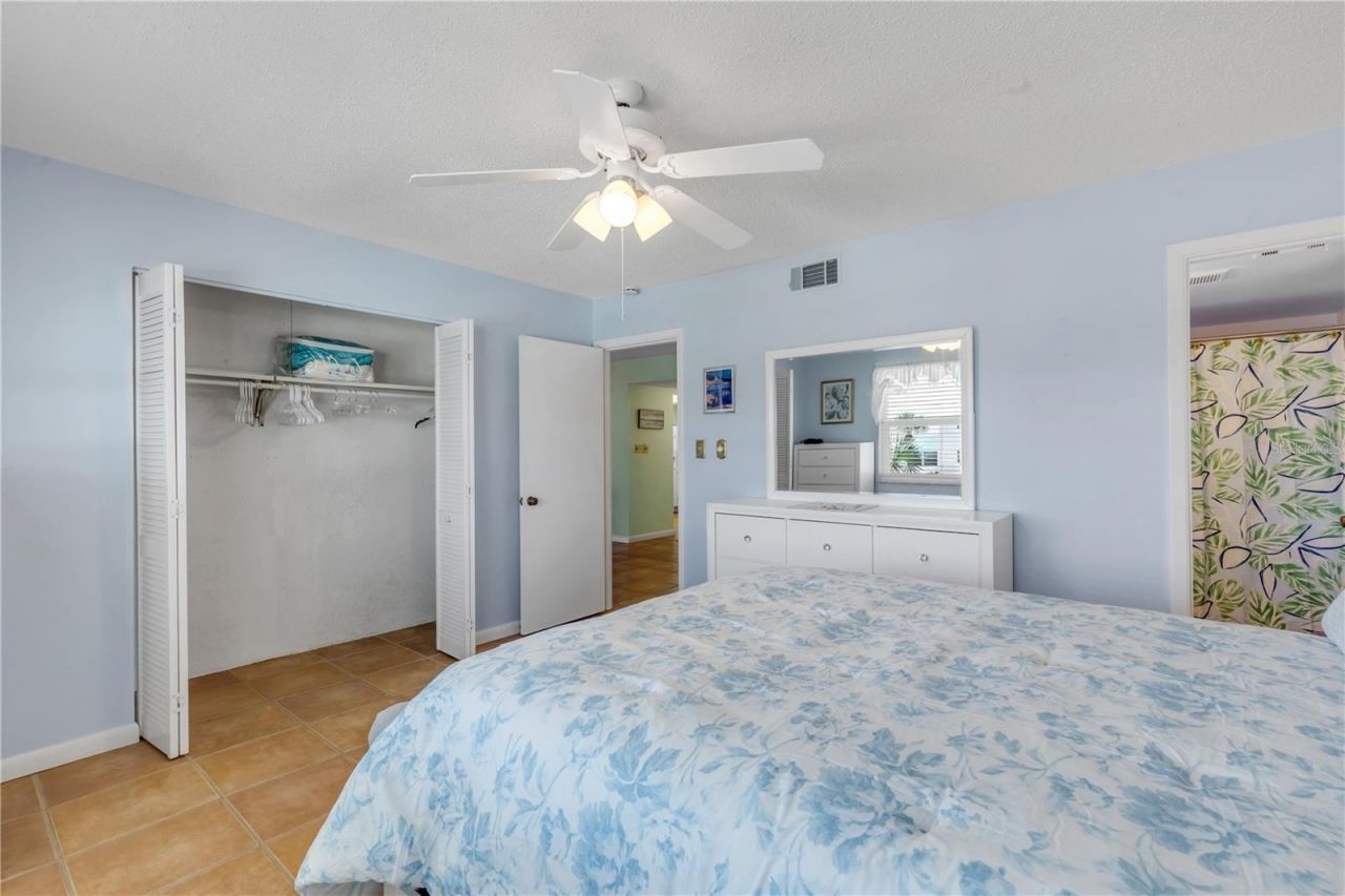 325 N Causeway, Unit D304, New Smyrna Beach, FL 32169 Photo