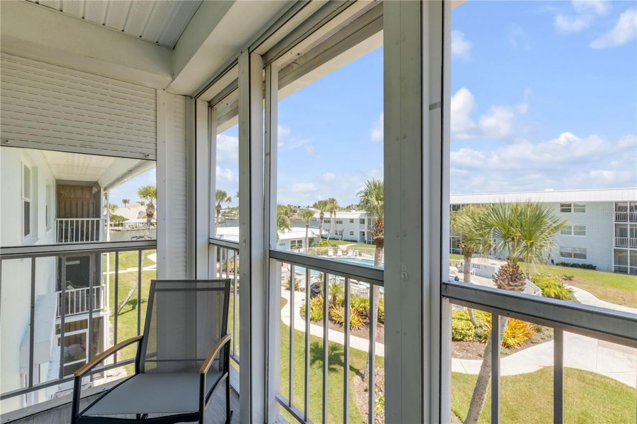 325 N Causeway, Unit D304, New Smyrna Beach, FL 32169 Photo