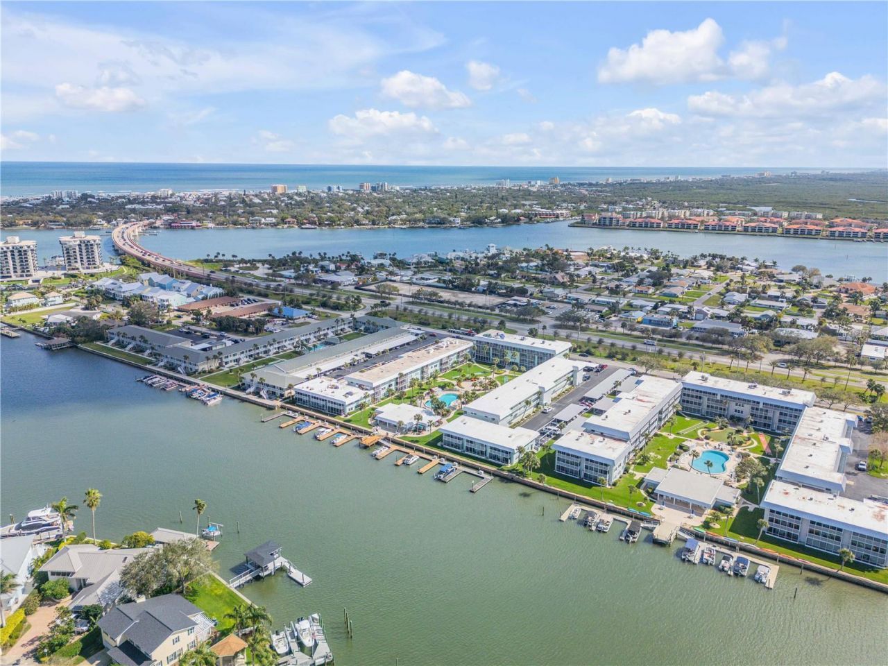 325 N Causeway, Unit D304, New Smyrna Beach, FL 32169 Photo