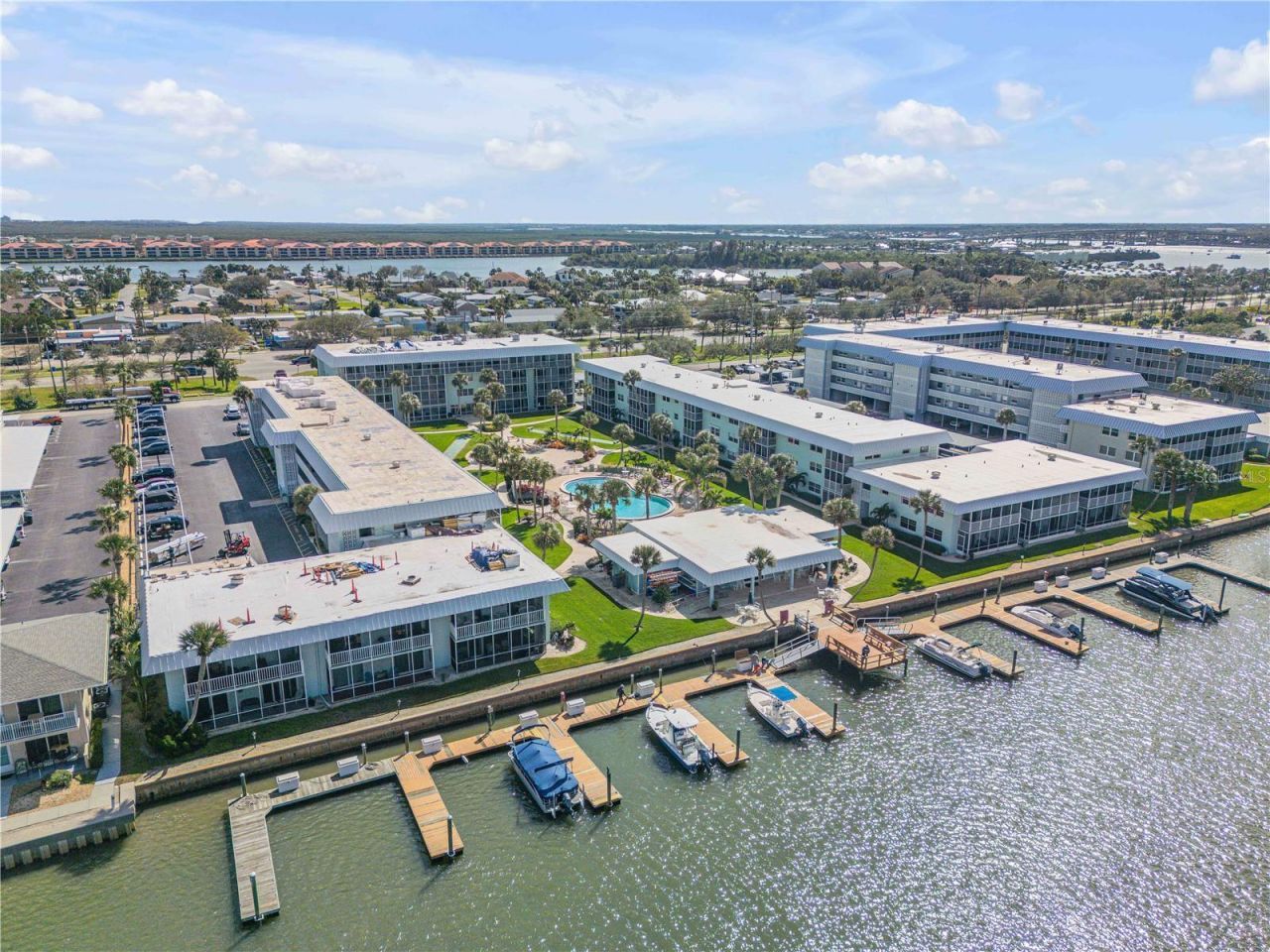 325 N Causeway, Unit D304, New Smyrna Beach, FL 32169 Photo