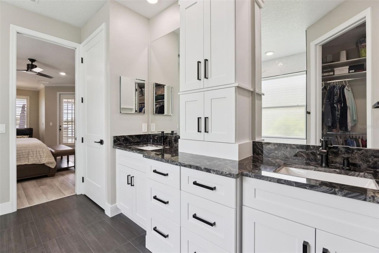 433 Blue Cypress Drive, Groveland, FL 34736 Photo