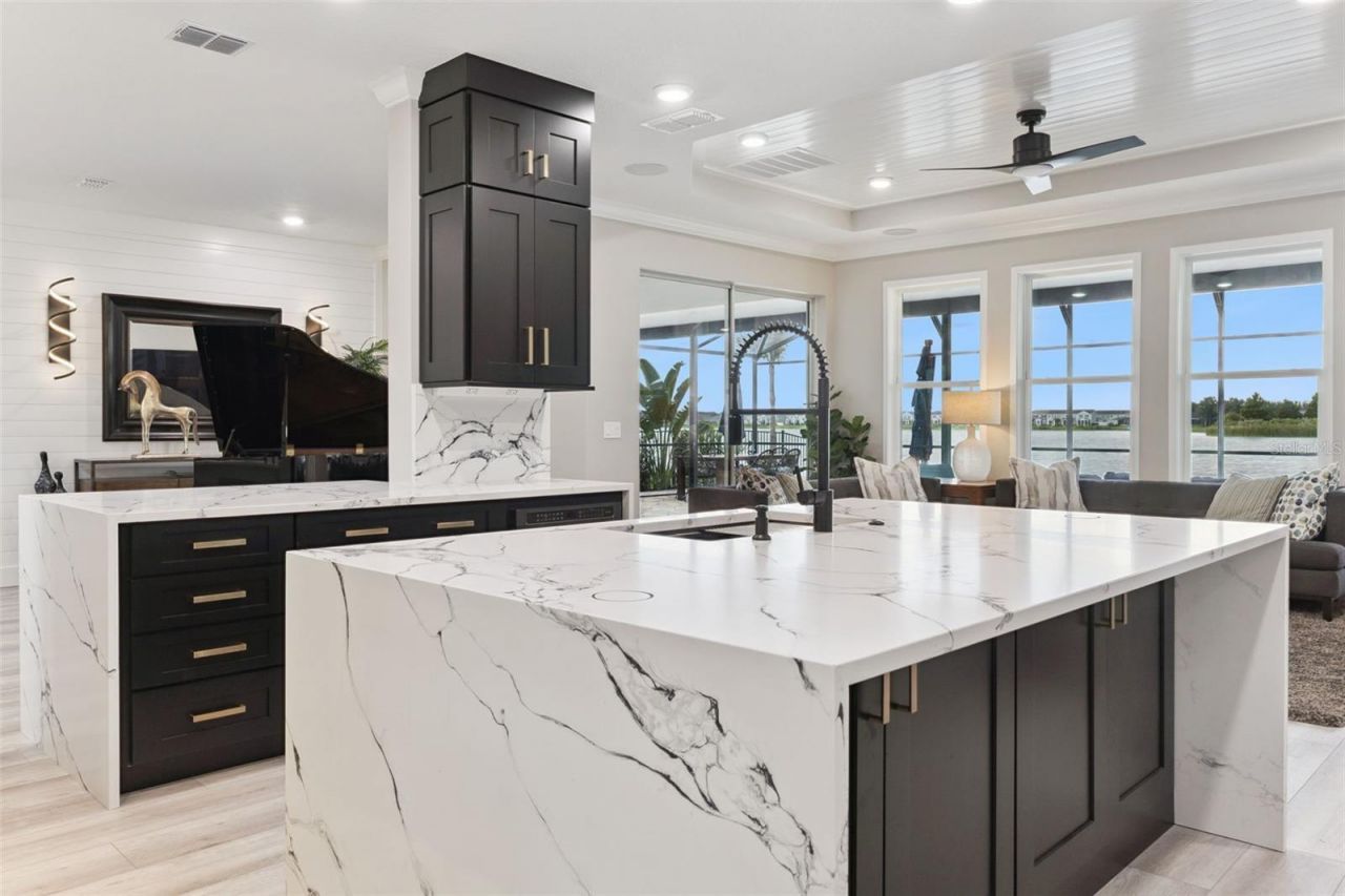 433 Blue Cypress Drive, Groveland, FL 34736 Photo