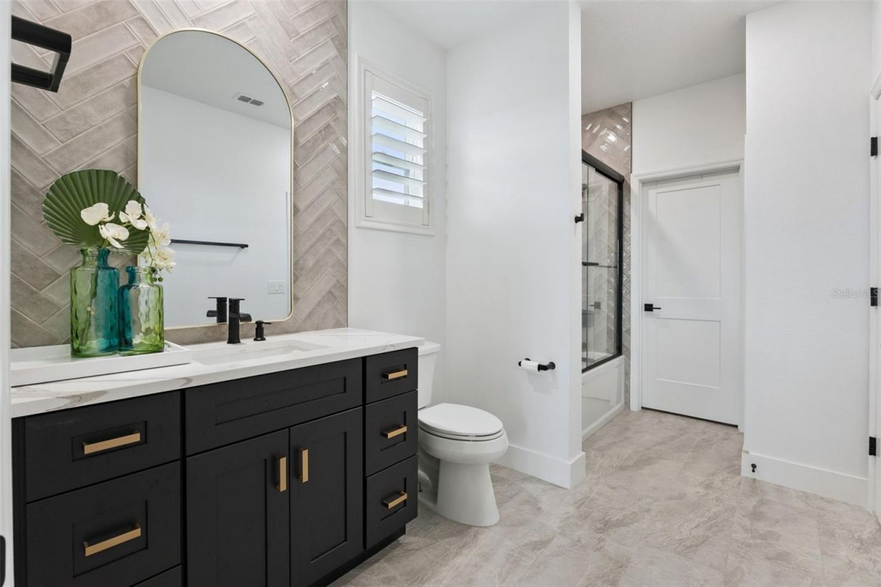 433 Blue Cypress Drive, Groveland, FL 34736 Photo
