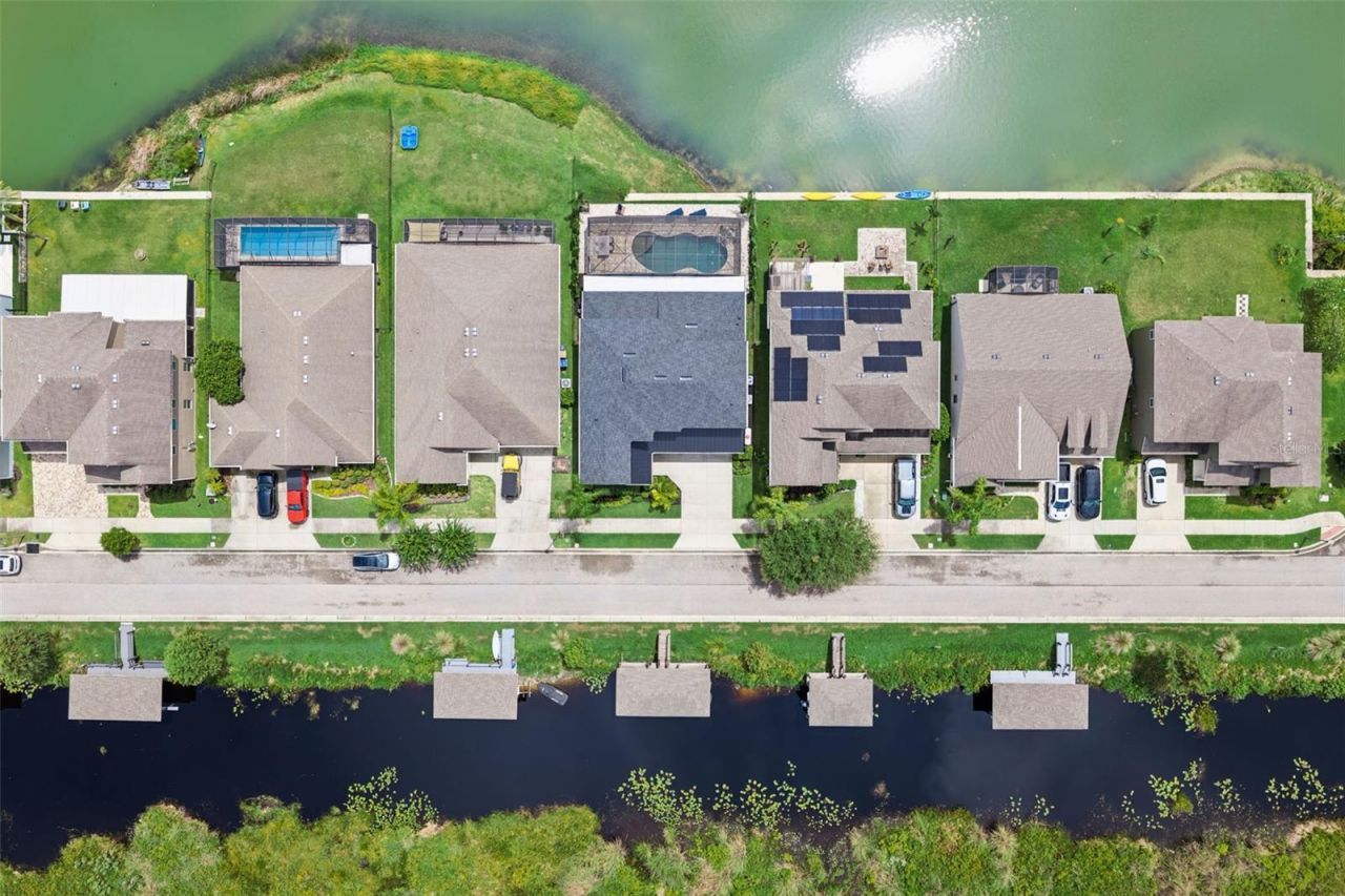 433 Blue Cypress Drive, Groveland, FL 34736 Photo