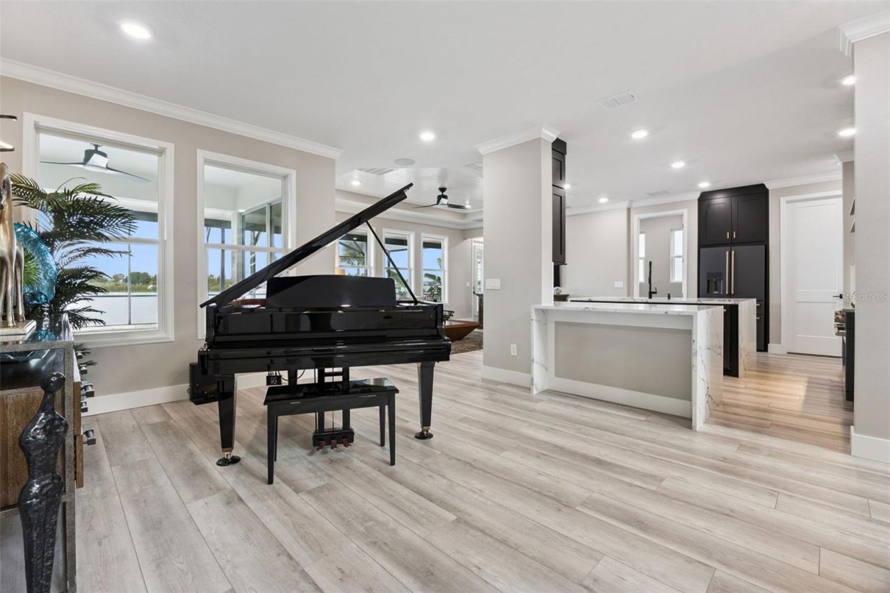 433 Blue Cypress Drive, Groveland, FL 34736 Photo