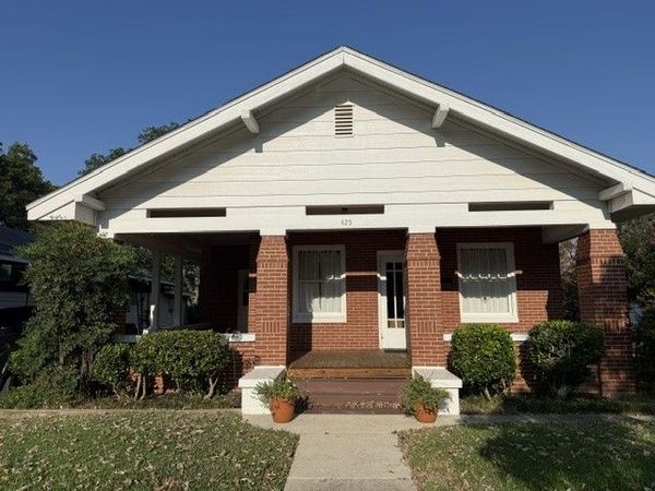 425 I , Ardmore, OK 73401